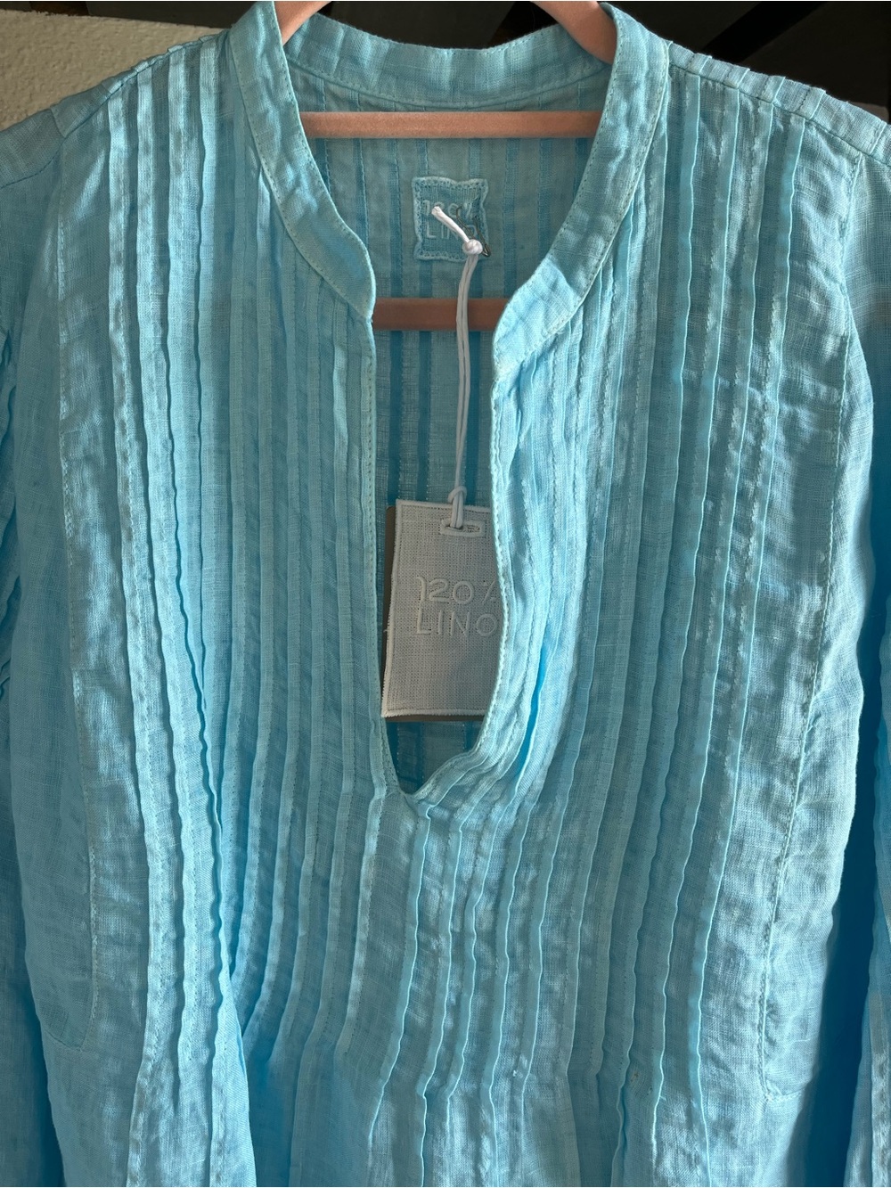 NWT, Linen Pintuck Long-Sleeve Shirt — Light Blue, XL